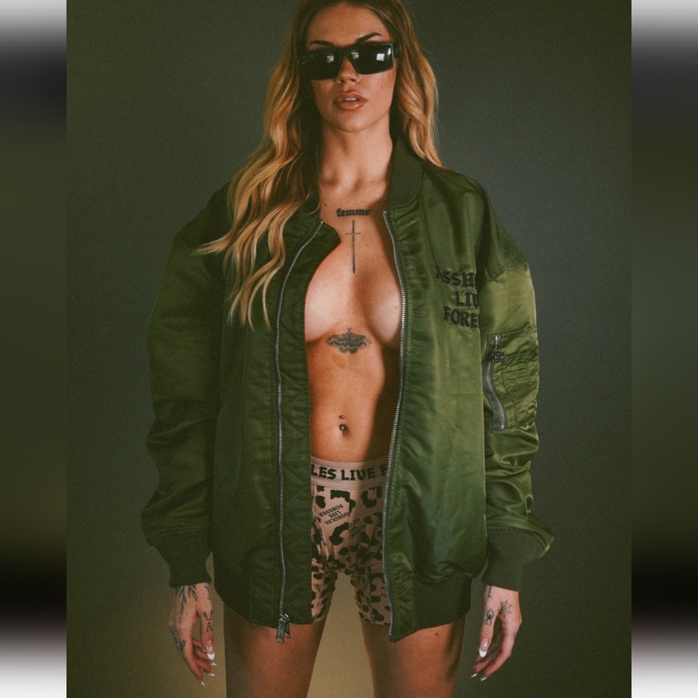 Brand new, Assholes live forever jacket size medium olive orange